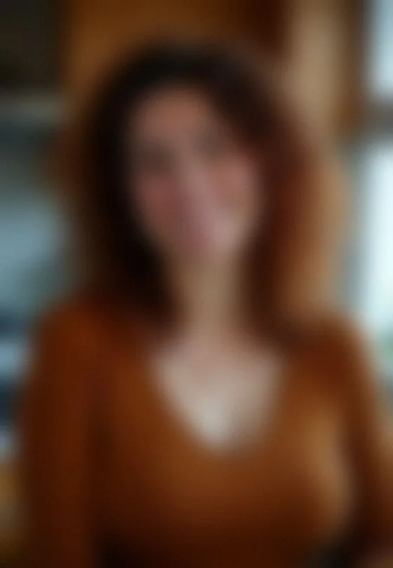 Ingrid, 35