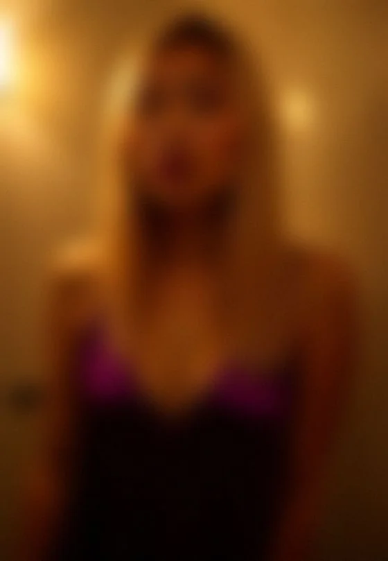 Karin, 31