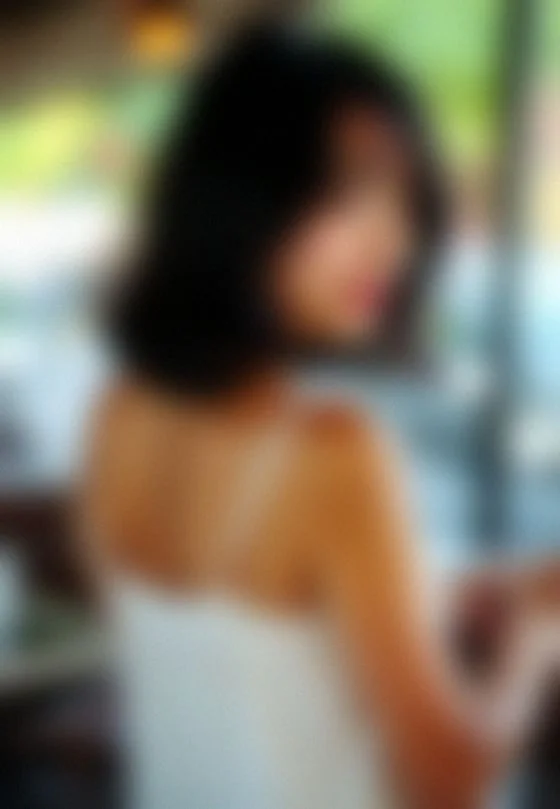 Manuela, 25 – Rote Erde, Lustenau