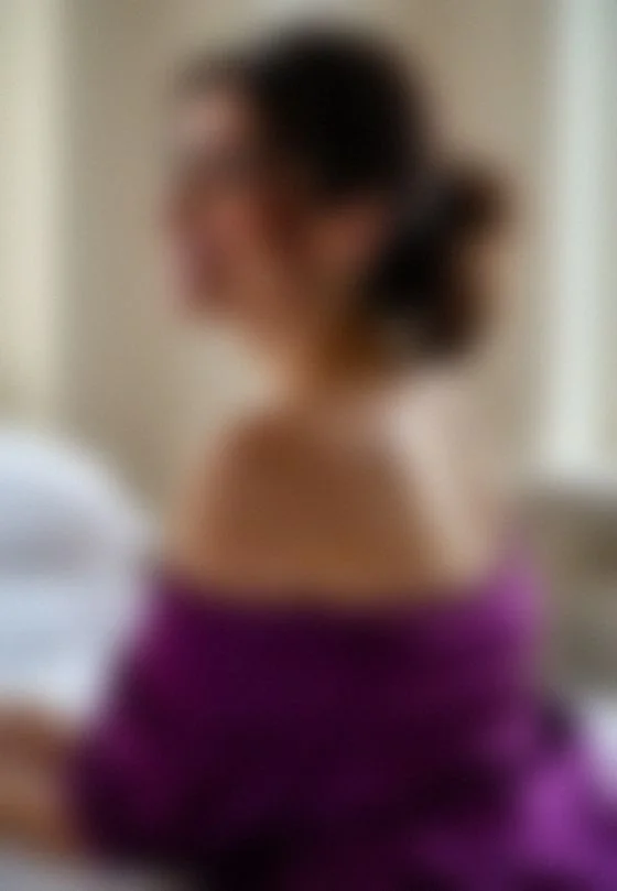 Karin, 26