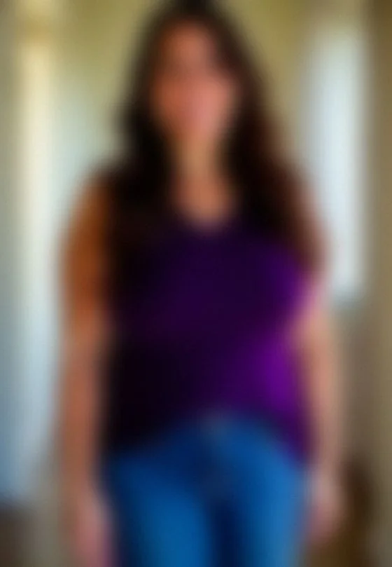 Nicole, 45